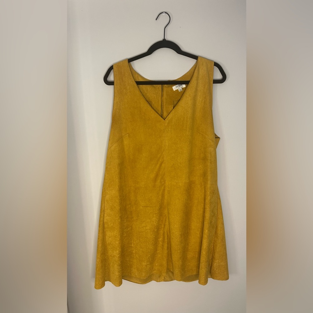 Umgee Yellow Faux Suede V-Neck Dress L